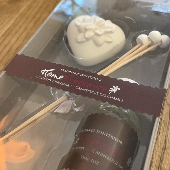 Essential oil diffuser on ceramic - Picture 5 of 5